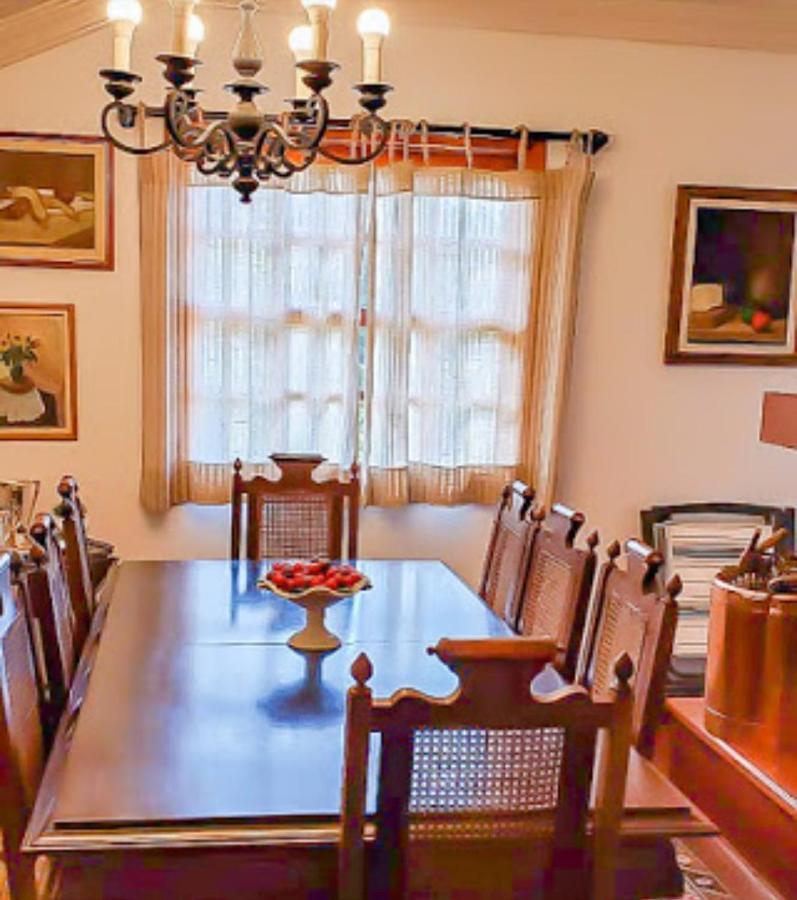 Cobertura Luxuosa De 250 M2 A 3Kms Do Centrinho Vista Espetacular Apartment Campos do Jordao Bagian luar foto