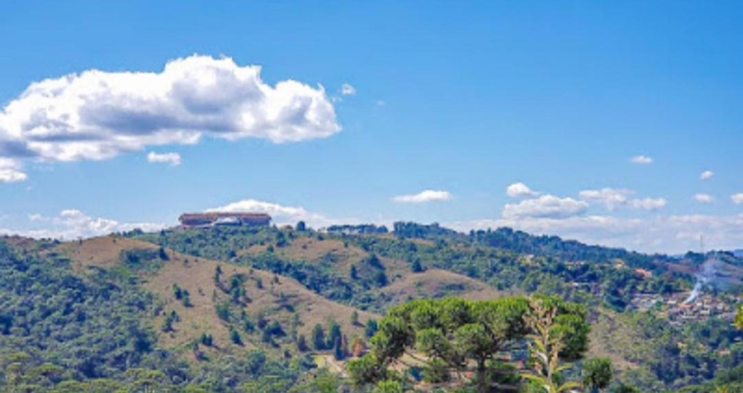 Cobertura Luxuosa De 250 M2 A 3Kms Do Centrinho Vista Espetacular Apartment Campos do Jordao Bagian luar foto